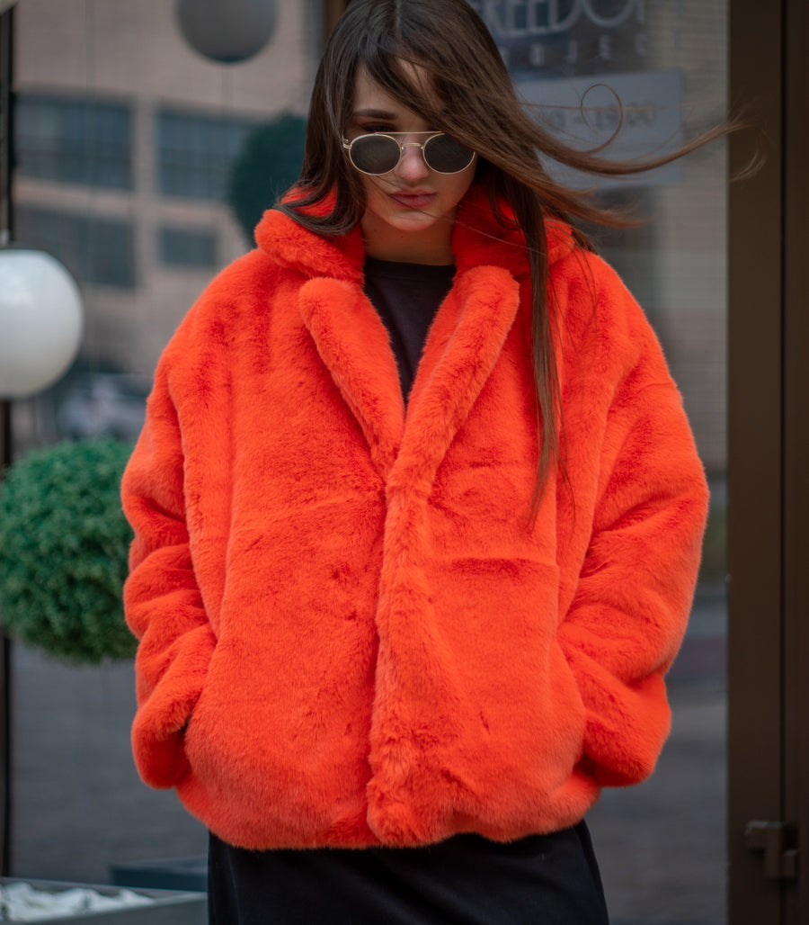 Cropped orange mink jacket - LOOKHUNTER
