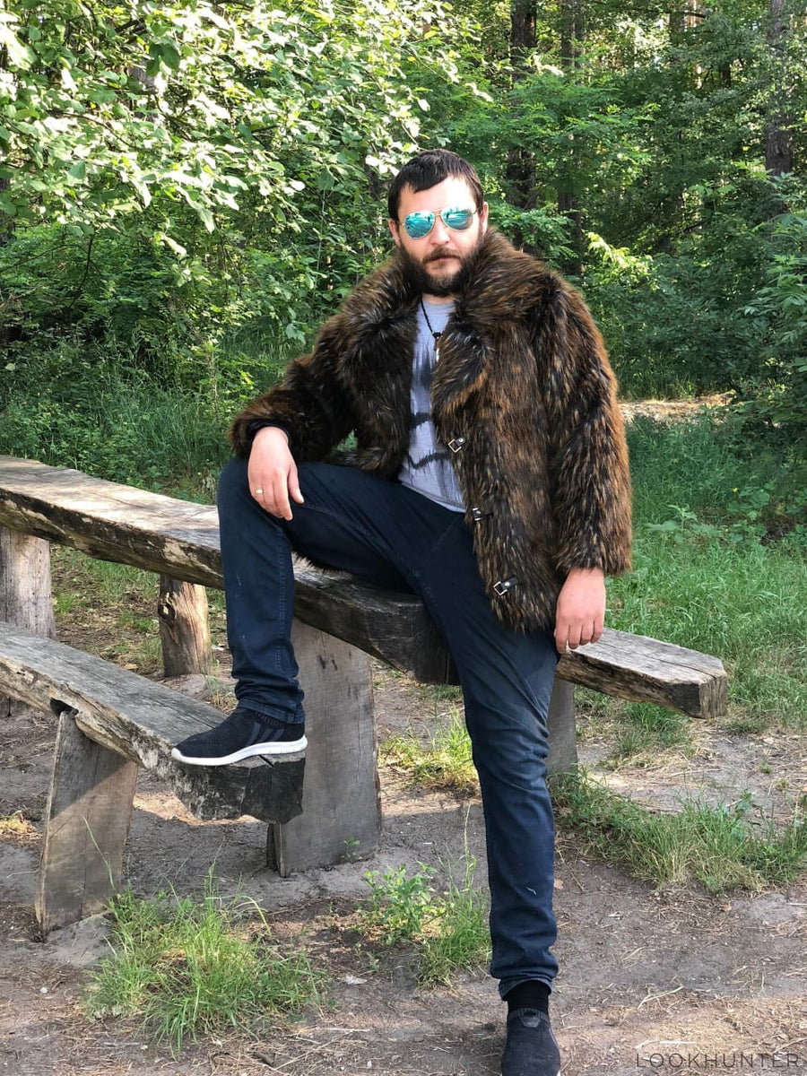 Short faux raccoon fur jacket - LOOKHUNTER