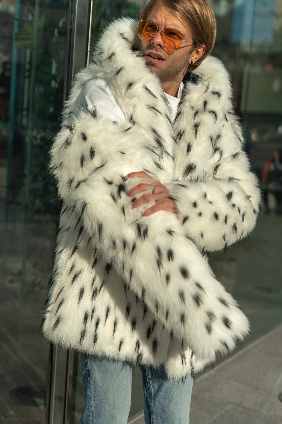 White hooded jacket with removable sleeves, Sleveless faux fur coat, Man jacket with hood, Burner coat