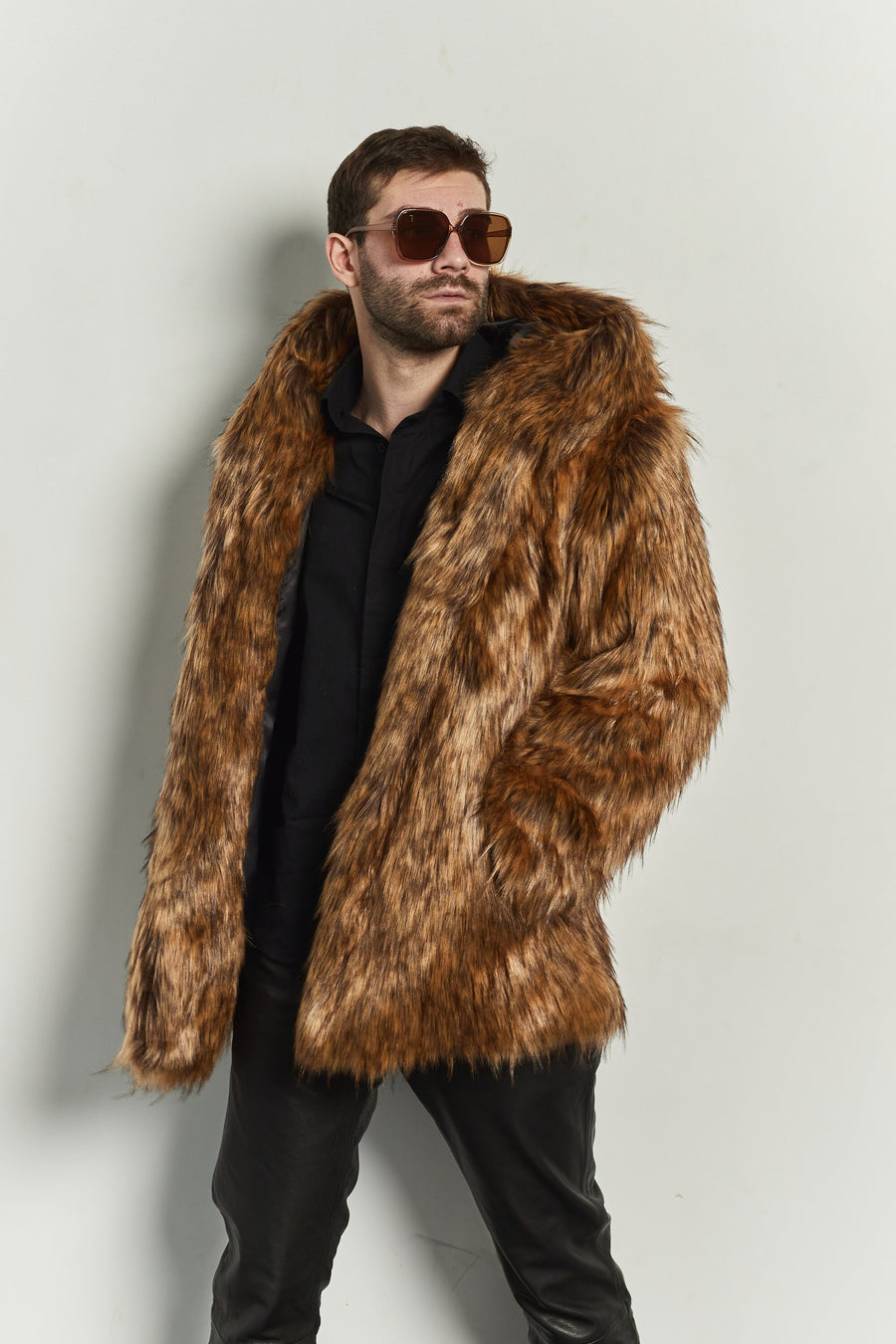 Short hooded fox faux fur coat
